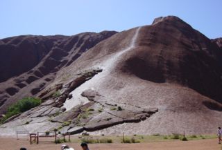 Der Aufstieg auf dem Ayers Rock