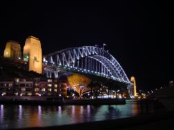 The Coathanger - Die Harbor Bridge