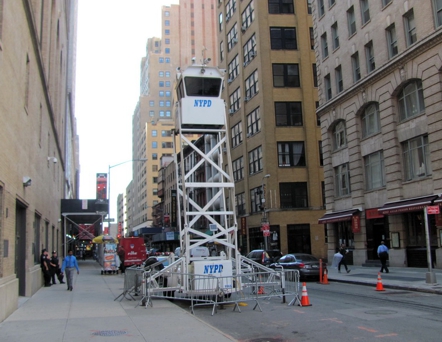 mobiler Polizei Wachturm in der Nhe des 911 Memorial