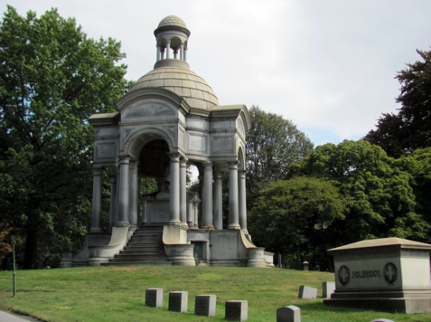 Woodlawn Cemetery