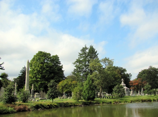 Woodlawn Cemetery