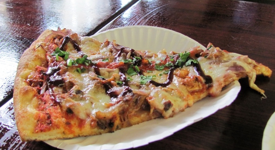 Pulled Pork BBQ Pizza